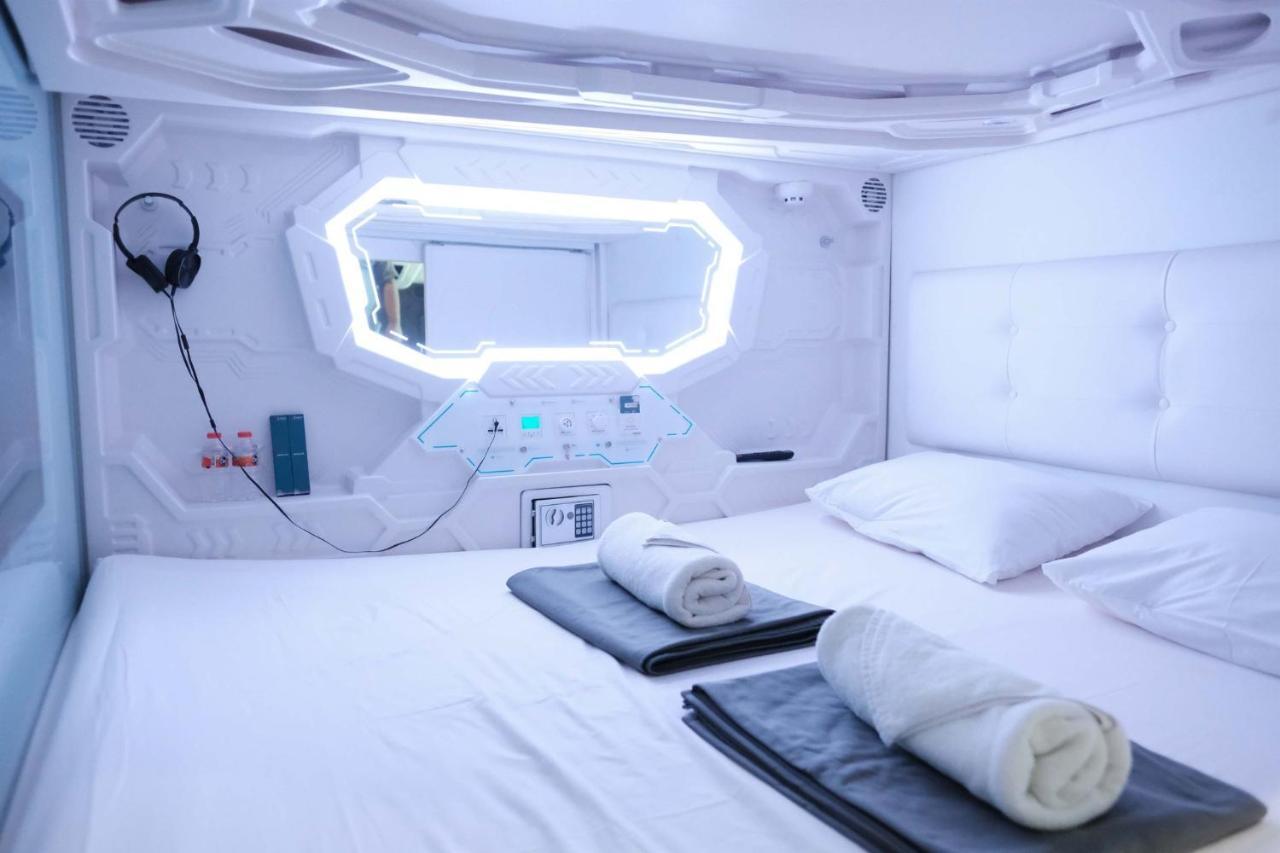 Hotel Shakti Capsule Μπαντούνγκ Εξωτερικό φωτογραφία